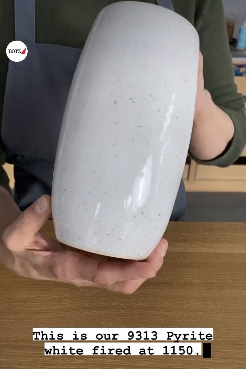 Glazura Botz PRO 9313 /800 ml Pyrit Weis